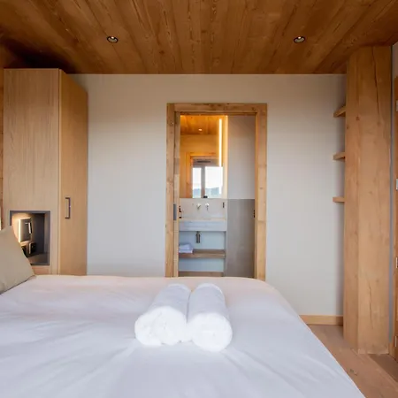 - L'ours Blanc Chalet